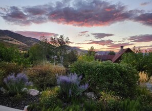 Property grounds - Trappers Ridge Home with Great Views of Ogden Valley (Eden)