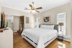 3 soverom, strykejern/-brett, wi-fi (inkludert) og sengetøy