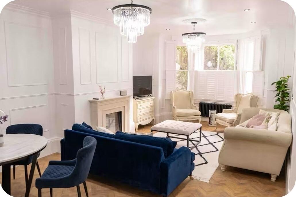 Smart TV, fireplace, video games