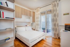 Apartment | 2 bedrooms, iron/ironing board, free WiFi - Cozy Lighthouse Apartment (Santa Margherita Ligure)