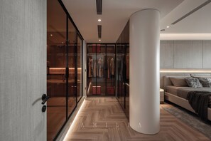 2 soverom, skrivebord, strykejern/-brett og wi-fi