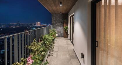 Charming Condo Ideal for a Romantic Getaway