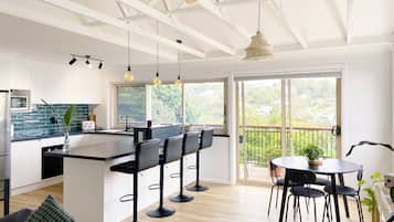 House | Dining