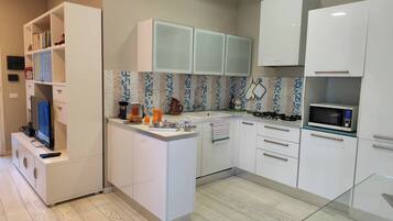 Apartment, 3 Bedrooms | Interior