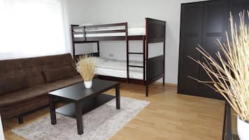 2 Schlafzimmer, Bügeleisen/Bügelbrett, kostenloses WLAN, Bettwäsche