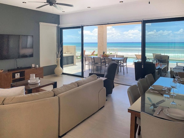 Villa, 4 chambres, accessible aux personnes à mobilité réduite, piscine privée | Aire de séjour