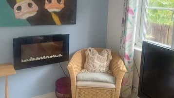 TV