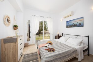 3 chambres, fer et planche Ă repasser, Wi-Fi, literie fournie