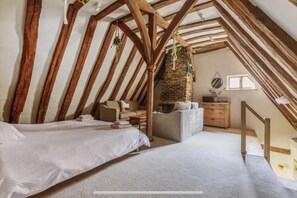 3 bedrooms, free WiFi, bed sheets