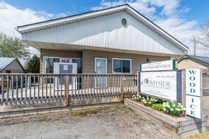 Reception - Bayside (Port Rowan)
