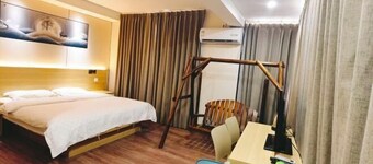 Shanghai Fragrance Hotel