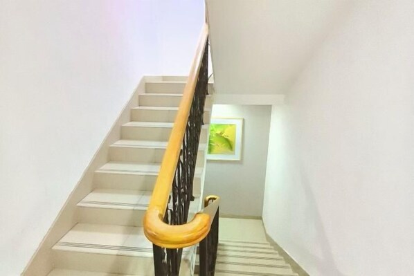 Interior - Shanghai Fragrance Hotel (Shanghai)