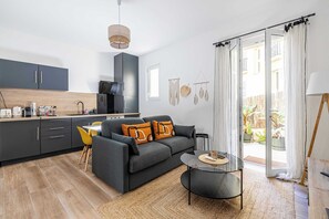 Comfort Apartment | Private kitchen