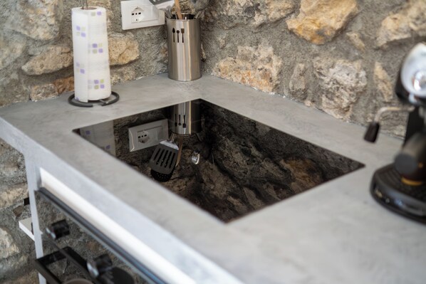 Private kitchen - Airam: modern and recently renovated house with innovative design elements (Cefalù)