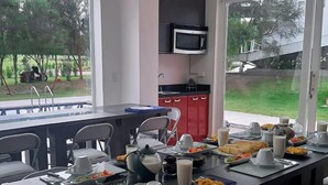 매일 풀 브렉퍼스트 아침 식사 유료