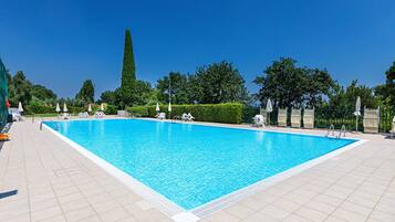 ์์ฆ๋ณ๋ก ์ด์๋๋ ์ผ์ธ ์์์ฅ