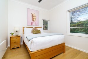 3 dormitorios, escritorio, tabla de planchar con plancha y wifi gratis