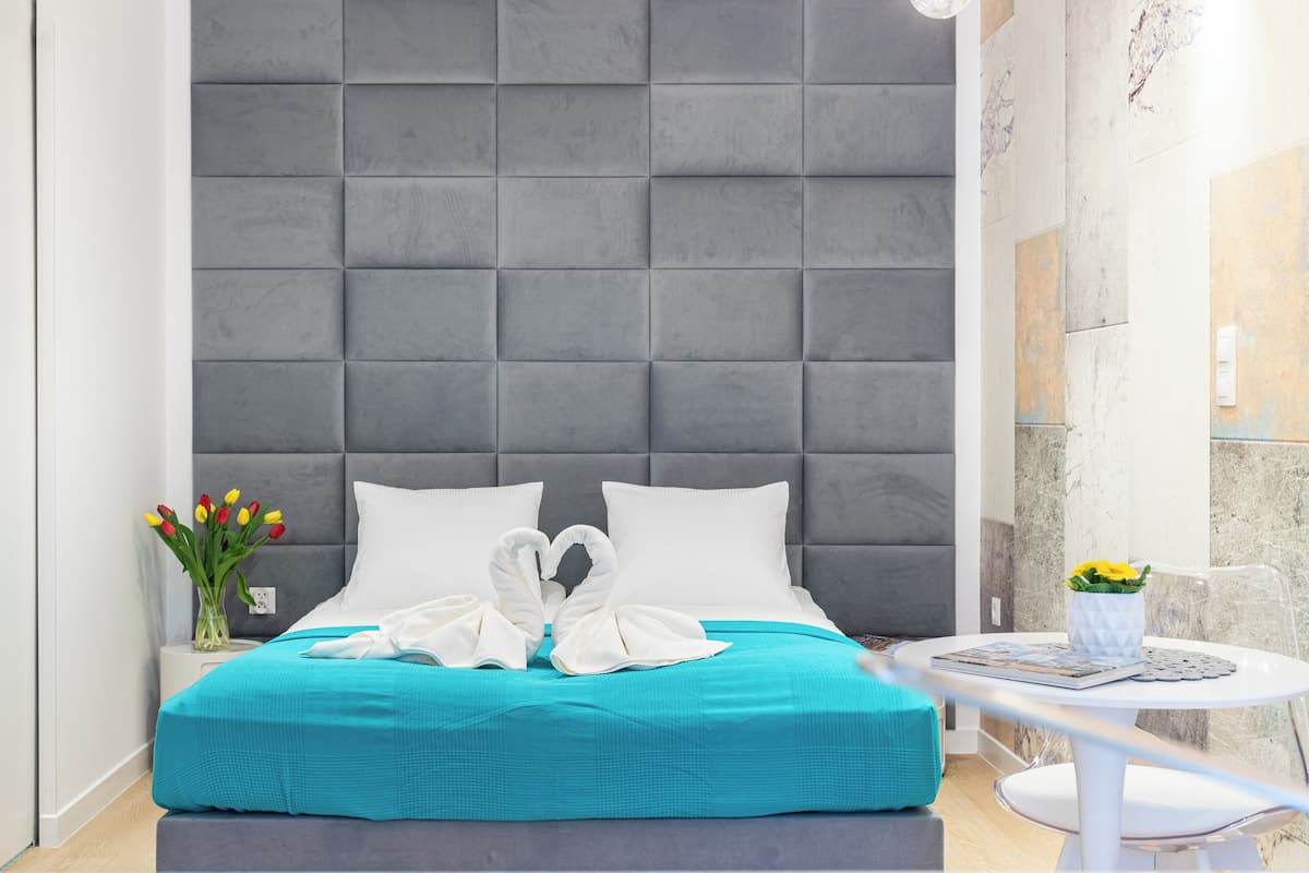 1 habitación, decoración personalizada y muebles diferentes