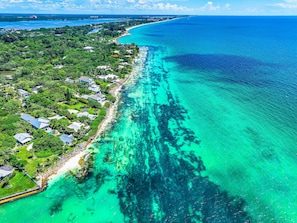 Rumah, 1 Tempat Tidur Queen dengan tempat tidur Sofa (Sun and Sea - 2) | Pantai