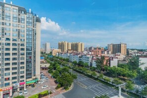 Unclassified image, 5 of 31, button - Vienna International Hotel (Foshan Zumiao Zhangcha Branch) (Foshan)