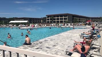 Piscina externa