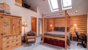 6 bedrooms, desk, iron/ironing board, free WiFi