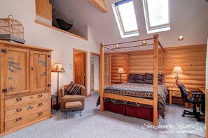 6 bedrooms, desk, iron/ironing board, free WiFi