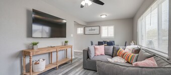 3BR Gem Near Rivers Casino – Comfort & Convenience