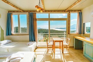 Triple Room | Premium bedding, minibar, individually decorated, individually furnished - Lisia Sunset Hotel (Kas)