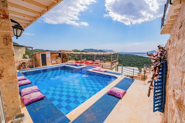 Seasonal outdoor pool