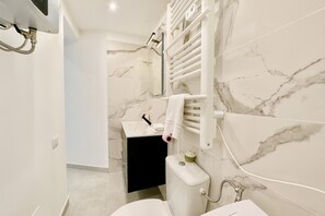 Hair dryer, towels - Panoramic Sea & Monaco View – 2-Room (Beausoleil)