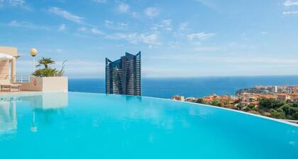 This condominium is a 1 bedroom(s), 1.5 bathrooms, located in Beausoleil, Alpes Maritimes.