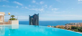 This condominium is a 1 bedroom(s), 1.5 bathrooms, located in Beausoleil, Alpes Maritimes.