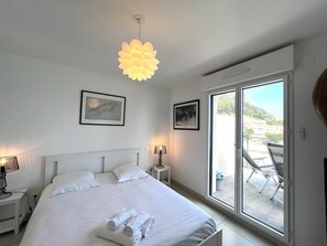 1 soverom, strykejern/-brett, wi-fi (inkludert) og sengetøy