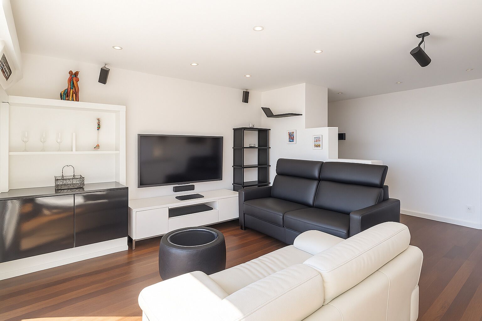 TV, offices