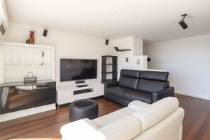 TV, offices