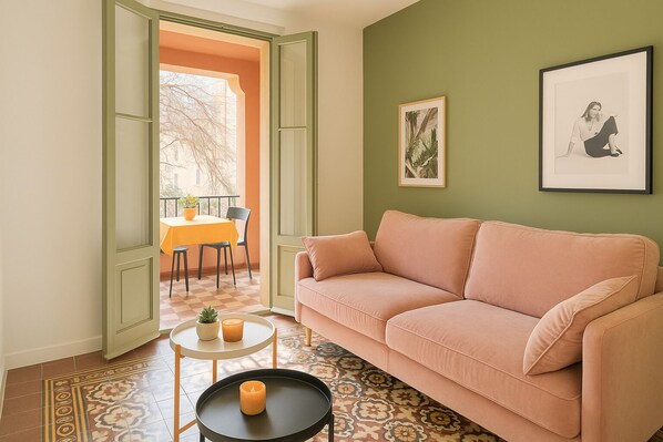 TV - Beausoleil Charming Apartment (Beausoleil)