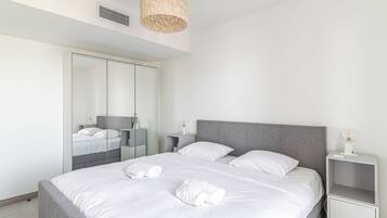 1 bedroom, iron/ironing board, free WiFi, bed sheets
