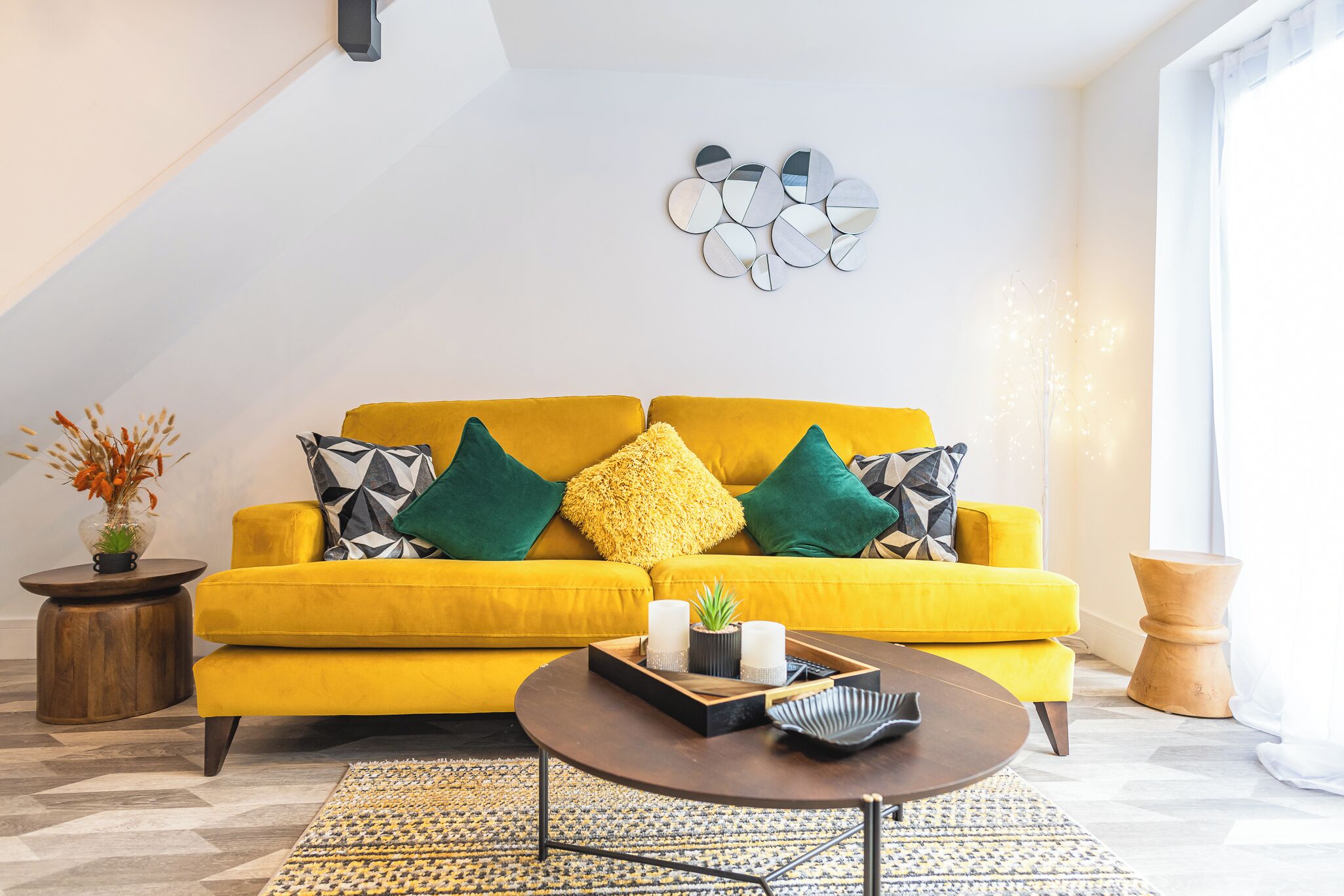 House | Living area | TV, fireplace