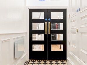 Interior - Modern, High End 1 Bed in Central Leamington Spa - Pass the Keys (Leamington Spa)