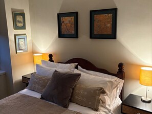 1 chambre, fer et planche à repasser, lit parapluie, Wi-Fi gratuit