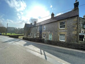 Exterior - Quaint & Cosy Cottage Hamlet Location for 4 & Pets - Pass the Keys (Hulme End)