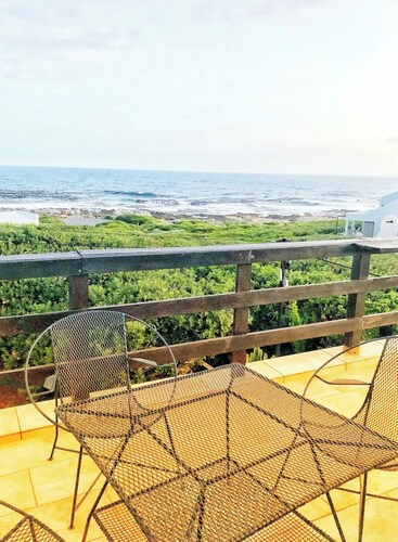 Nautical @ Salt Shore Studios, luxury mountain facing studio apartment