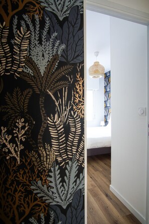 Free WiFi - -IRIS- Magnifique T2 rénové avec balcon&parking (Concarneau)