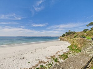 Beach nearby - -ERNEST-Maison avec jardin à 200m des plages (Concarneau)