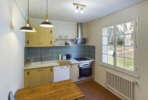 Fridge, microwave, oven, stovetop - -AZEL- Maison surplombant l'océan (Névez)