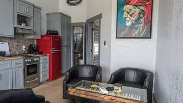 Willie @ Hacienda Amor | Private kitchen | Coffee/tea maker, electric kettle, toaster, spices