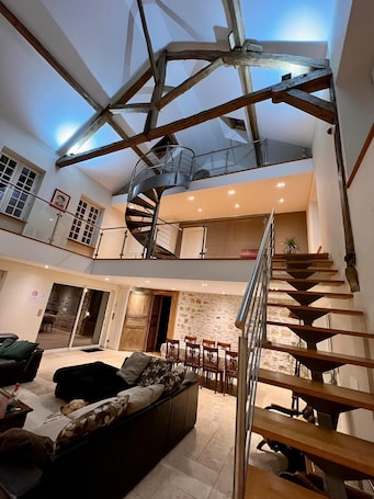 Interior. Maison de Mâitre in the heart of the Brie region