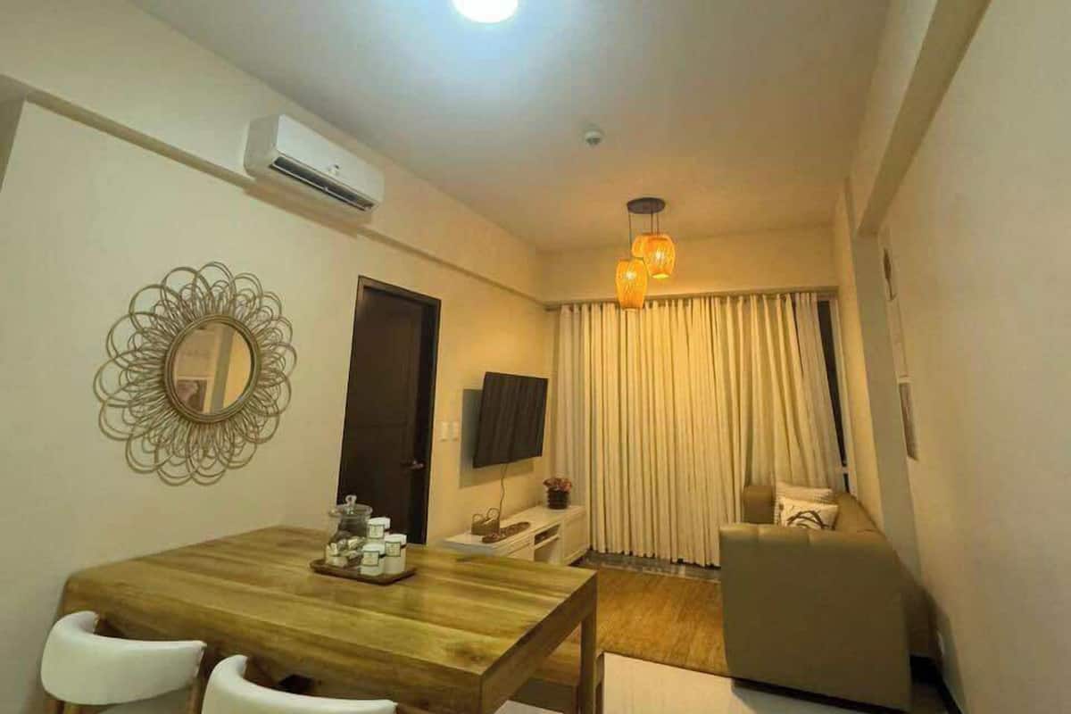 Apartment with Sea View | Khu phòng khách