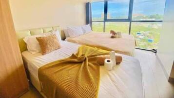 2 habitaciones, espacio para trabajar con laptop y wifi gratis